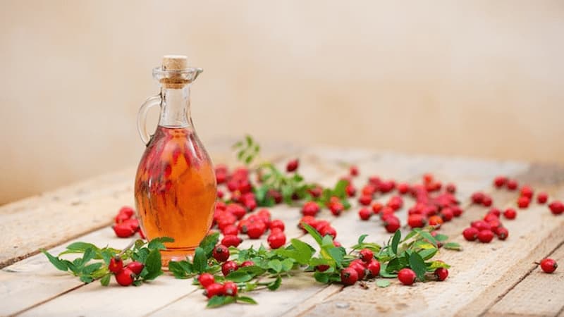 کاهش و درمان فشار خون با عرق گیاهی زالزالک